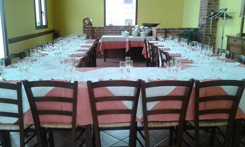 Agriturismo Il Vecchio Portico Francavilla Bisio Luaran gambar
