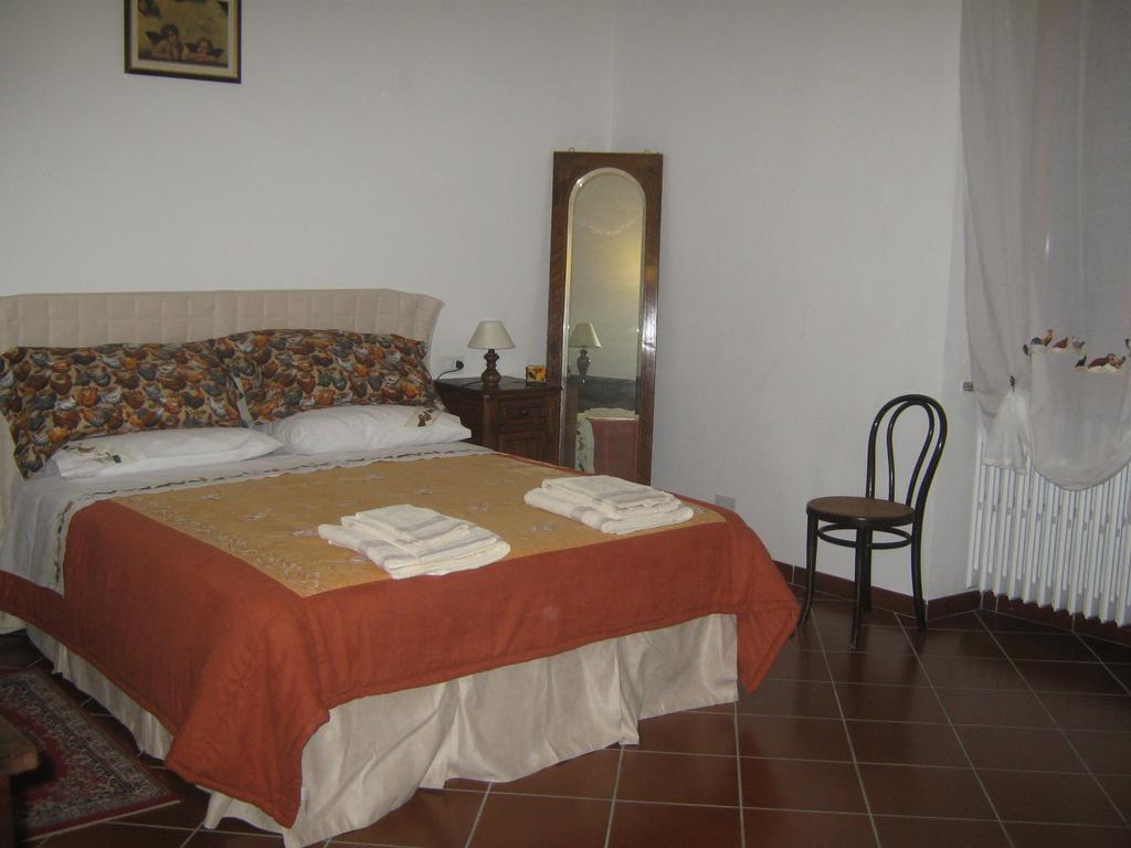 Agriturismo Il Vecchio Portico Francavilla Bisio Luaran gambar
