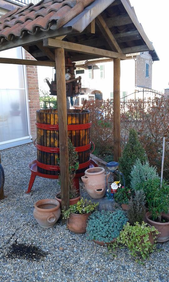 Agriturismo Il Vecchio Portico Francavilla Bisio Luaran gambar
